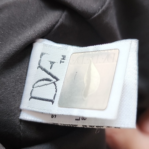 DVF JAKARTA SILK DRESS SIZE 6 - Picture 3 of 4